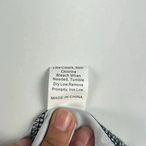 Geometric print black white gray long sleeve midi dress size medium - Picture 8 of 11